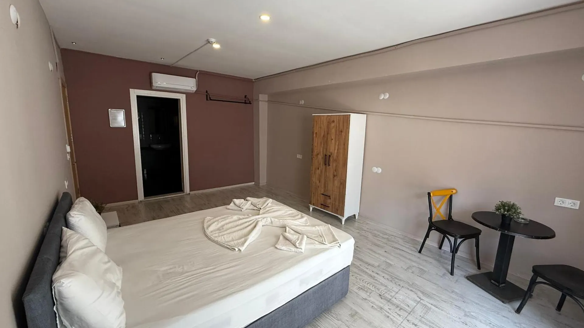 Sakura Suit Hostel Fethiye Turquia